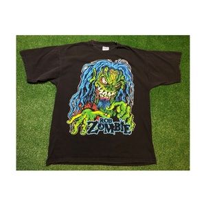 Vintage Rob Zombie shirt.